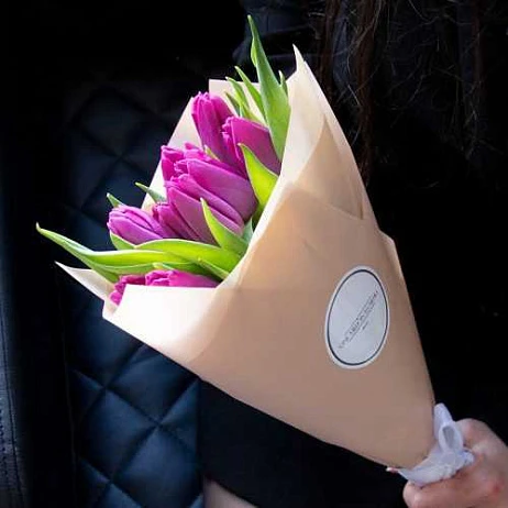 Букет из 9 тюльпанов "Вайлет" (От 15 букетов)